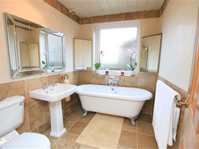 HOUSE BATHROOM
